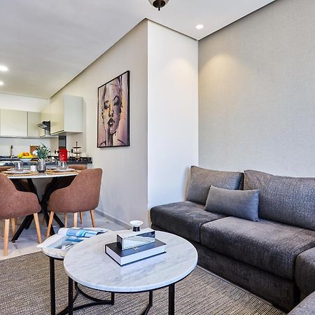 Sleek And Modern 2-Bed Unit In Downtown Casa Daire Kazablanka Dış mekan fotoğraf