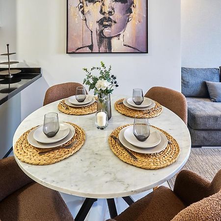 Sleek And Modern 2-Bed Unit In Downtown Casa Daire Kazablanka Dış mekan fotoğraf