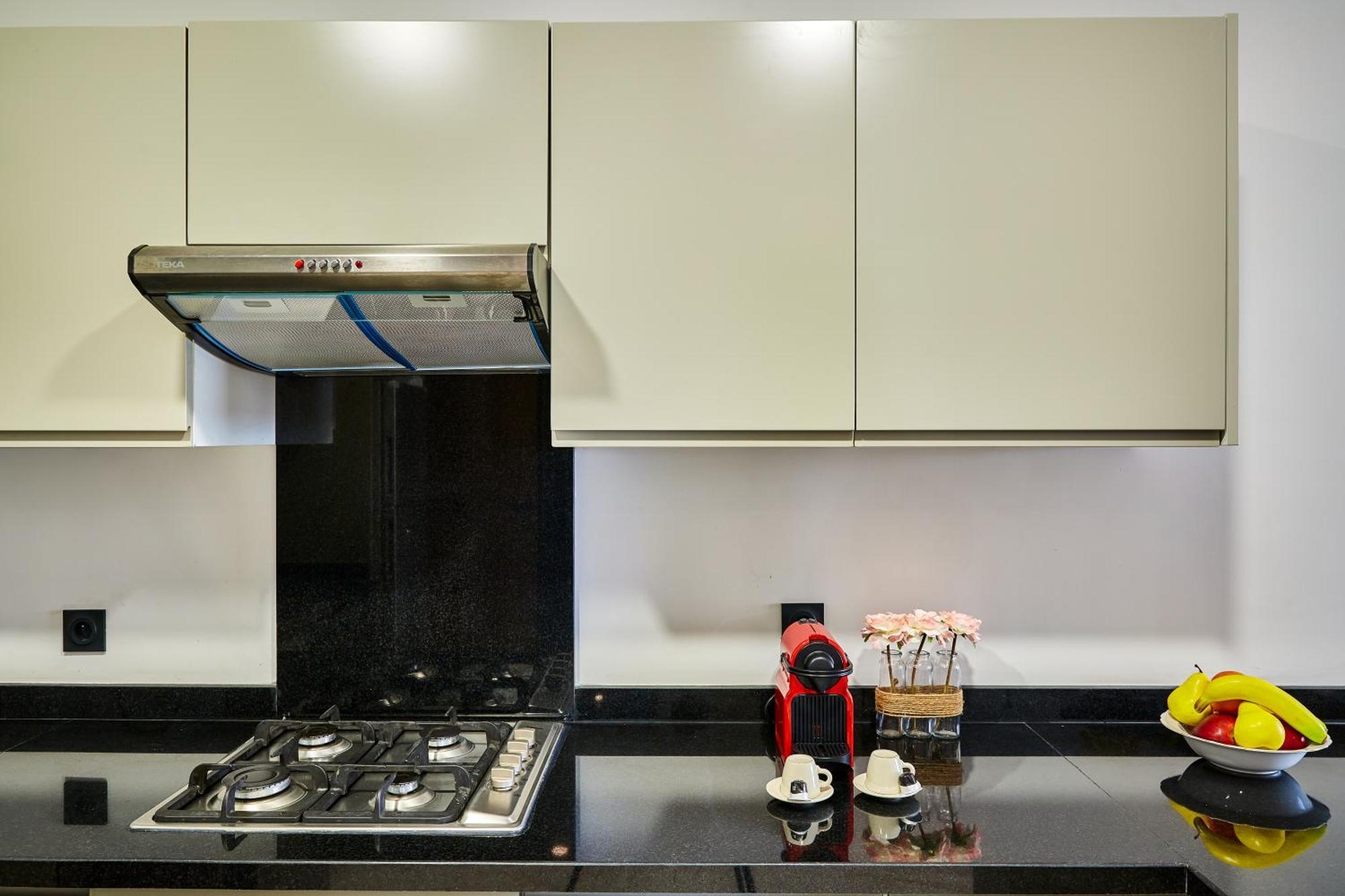 Sleek And Modern 2-Bed Unit In Downtown Casa Daire Kazablanka Dış mekan fotoğraf